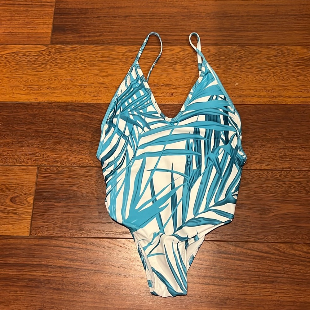CUPSHE ONE PIECE